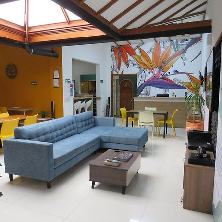 Albore Hostal Pereira Eksteriør bilde